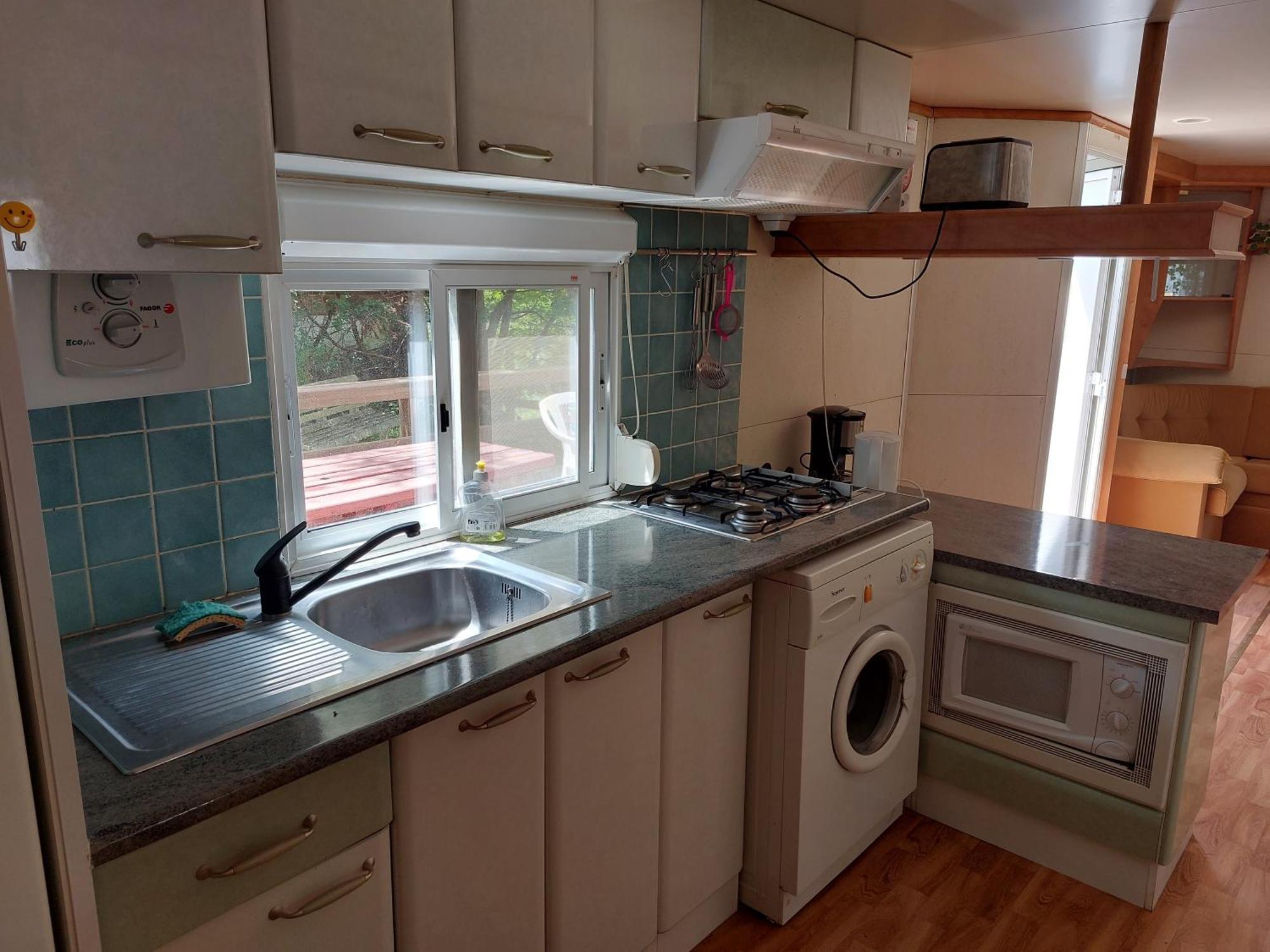 Camping L'Enclave Mobil-Home Estavar ภายนอก รูปภาพ