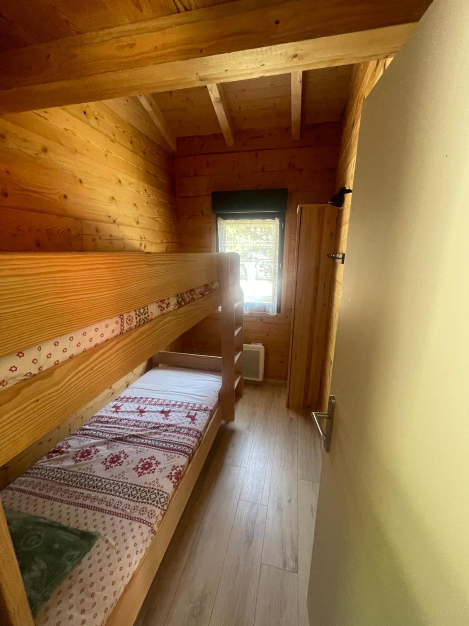 Camping L'Enclave Mobil-Home Estavar ภายนอก รูปภาพ