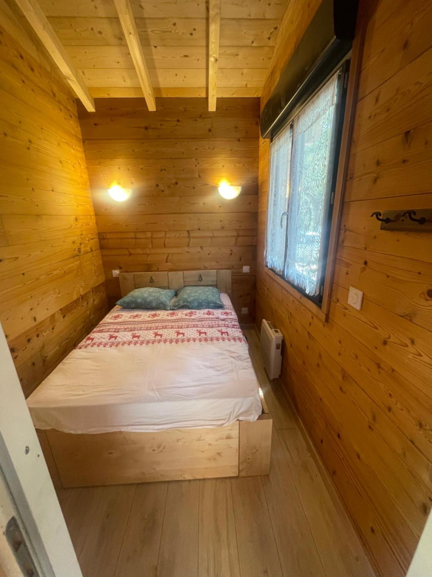 Camping L'Enclave Mobil-Home Estavar ภายนอก รูปภาพ