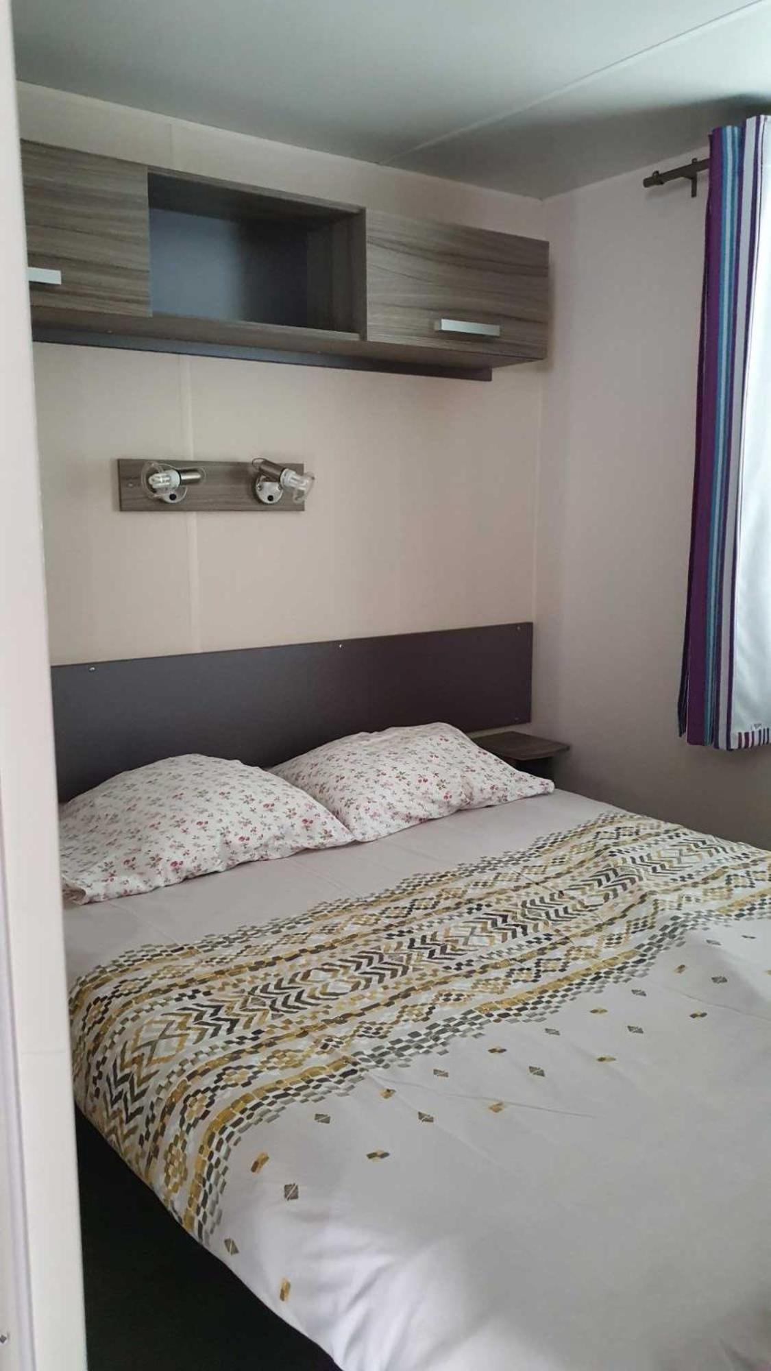 Camping L'Enclave Mobil-Home Estavar ภายนอก รูปภาพ