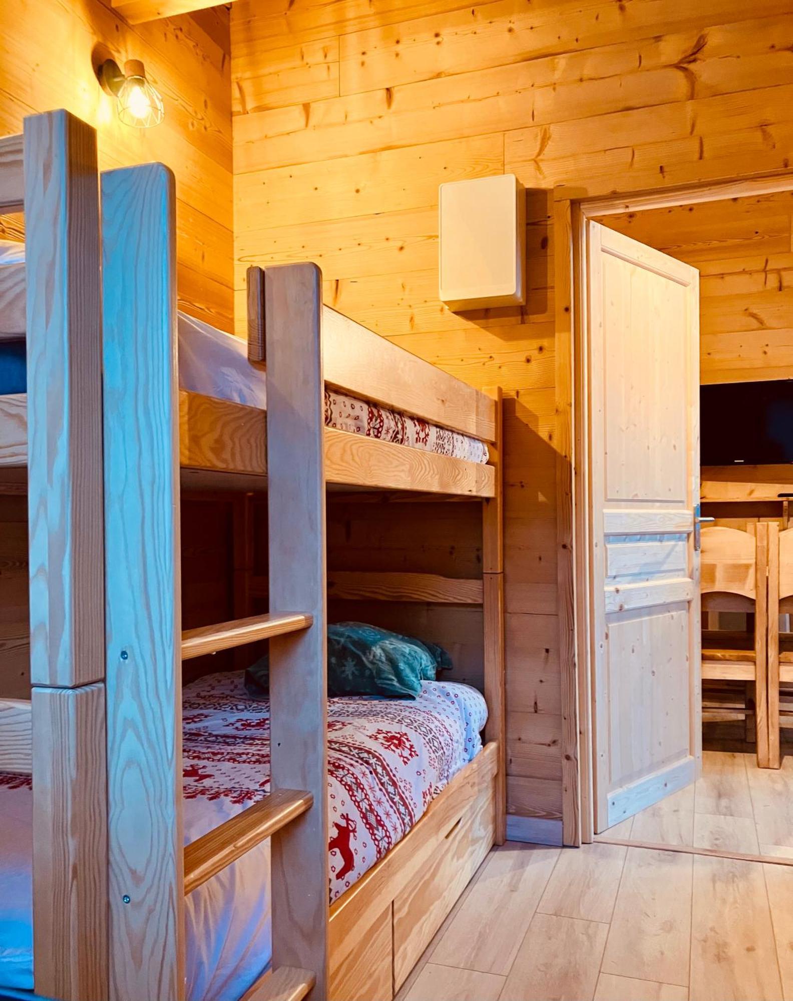 Camping L'Enclave Mobil-Home Estavar ภายนอก รูปภาพ